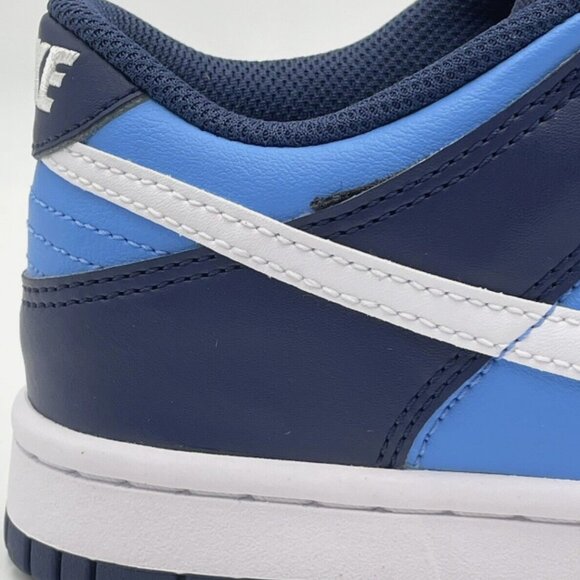 Nike Dunk Low GS "University Blue UNC Carolina" - Picture 9 of 9